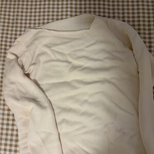 Brandy Melville Cream Knit Pullover